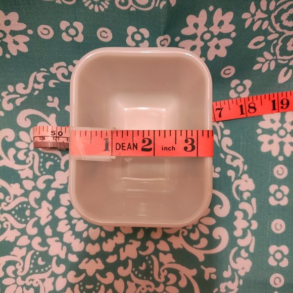 Pyrex Vintage Amish Butterprint Refrigerator Dish - Picture 9 of 10